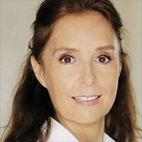 Headshot: Karin Averty headshot