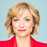 Headshot: Sara Brians headshot