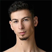 Headshot: Thibaut Brown