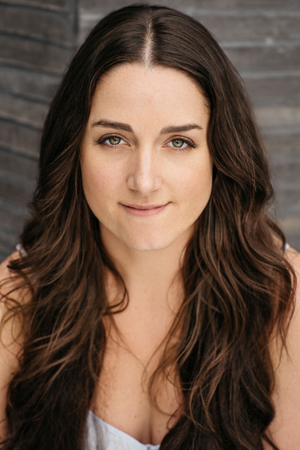 Headshot Grace Buckley