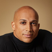 Headshot: Yosmell Calderon headshot