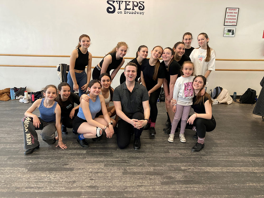 group dance class visit with Fior Di Stella with Andrew Winans 4/21/25