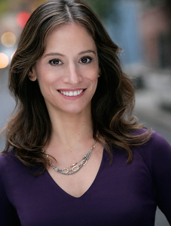 Headshot Cathy Fogelman