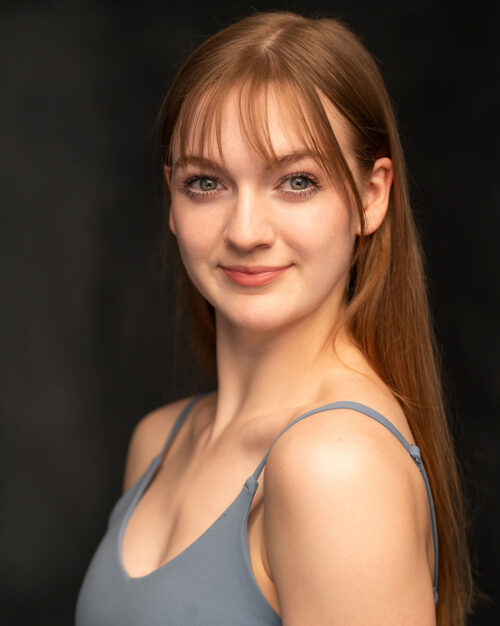 Gabi Roller headshot