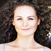 Headshot: Katie Homer headshot