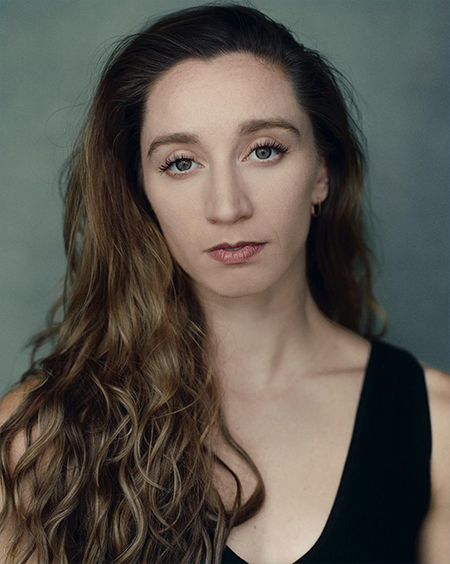 Headshot Shanna Irwin