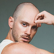 Headshot: Jakob Karr