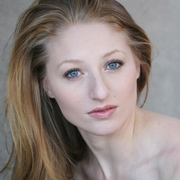 Temple Kemezis headshot