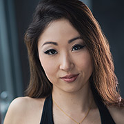 Headshot: Akina Kitazawa headshot