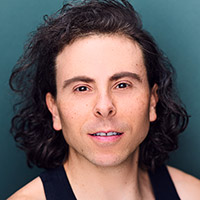 Oren Korenblum headshot