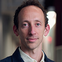 Headshot: Aaron Loux