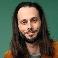 Headshot: Alex MacDonald