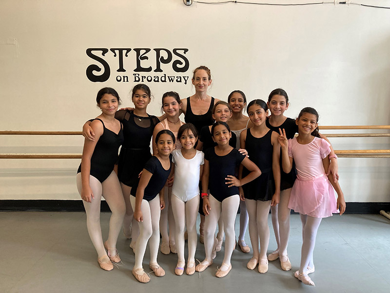 Meraki Dance Studio with Lizzy Supan 7/5/24 