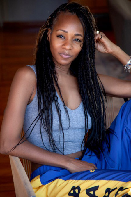 Headshot Eboni Osavio