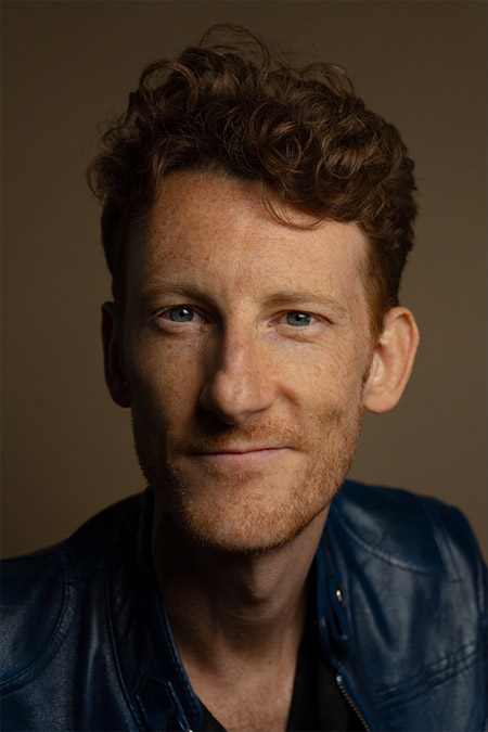 Headshot Paul Peglar