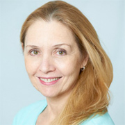 Headshot: Robin Powell headshot