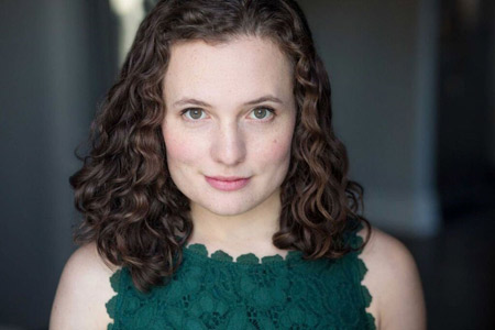 Headshot Emma Scholz