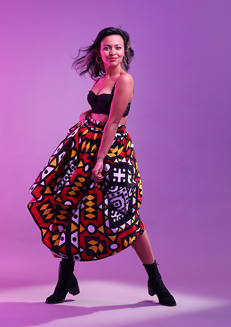 Headshot Ellenore Scott