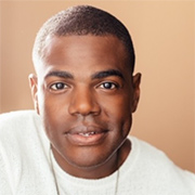 Headshot: Ahmad Simmons