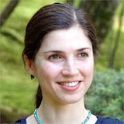 Headshot: Kate Stephan headshot