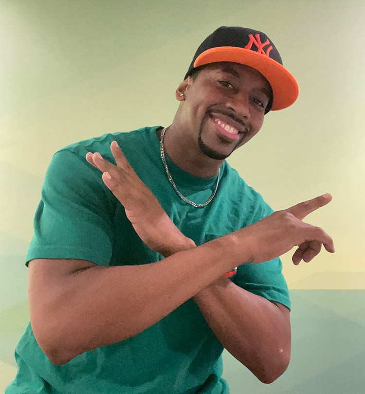 Headshot Robert Taylor Jr.