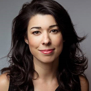 Headshot: Erin Thompson headshot