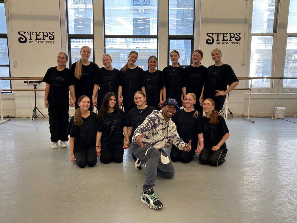 Group dance visit with West Jordan High School with Robert Taylor Jr. 3/28/25