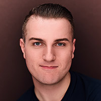 Headshot Andrew Winans